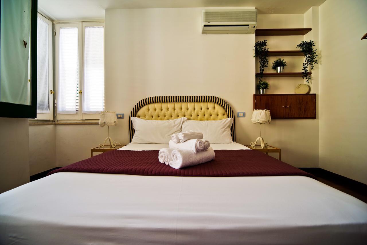 Bed And Travel Apartment Dogana Regia 15 Salernes Extérieur photo