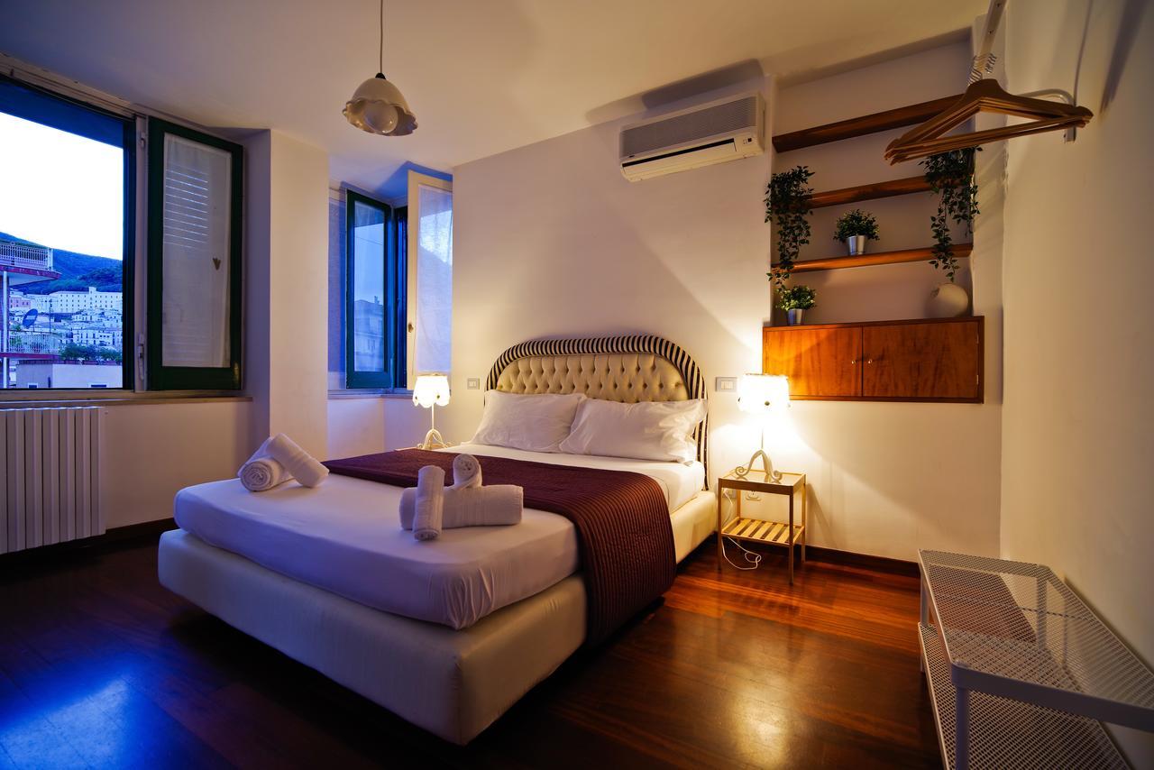 Bed And Travel Apartment Dogana Regia 15 Salernes Extérieur photo